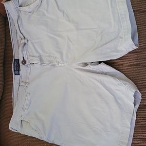 American Eagle khaki shorts